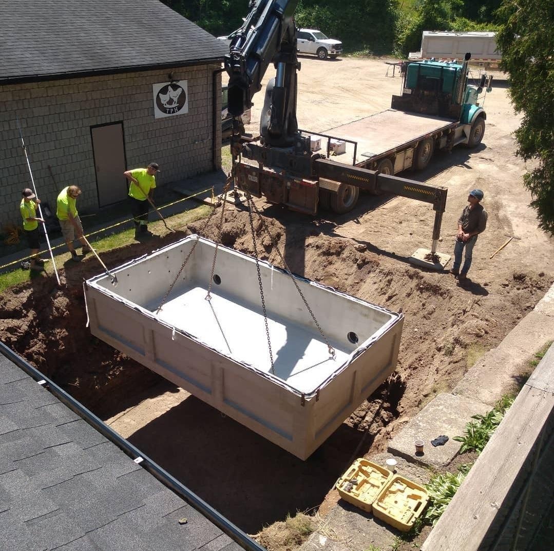 Class 5 sewage system installation with proper permits in Dundas, Ontario