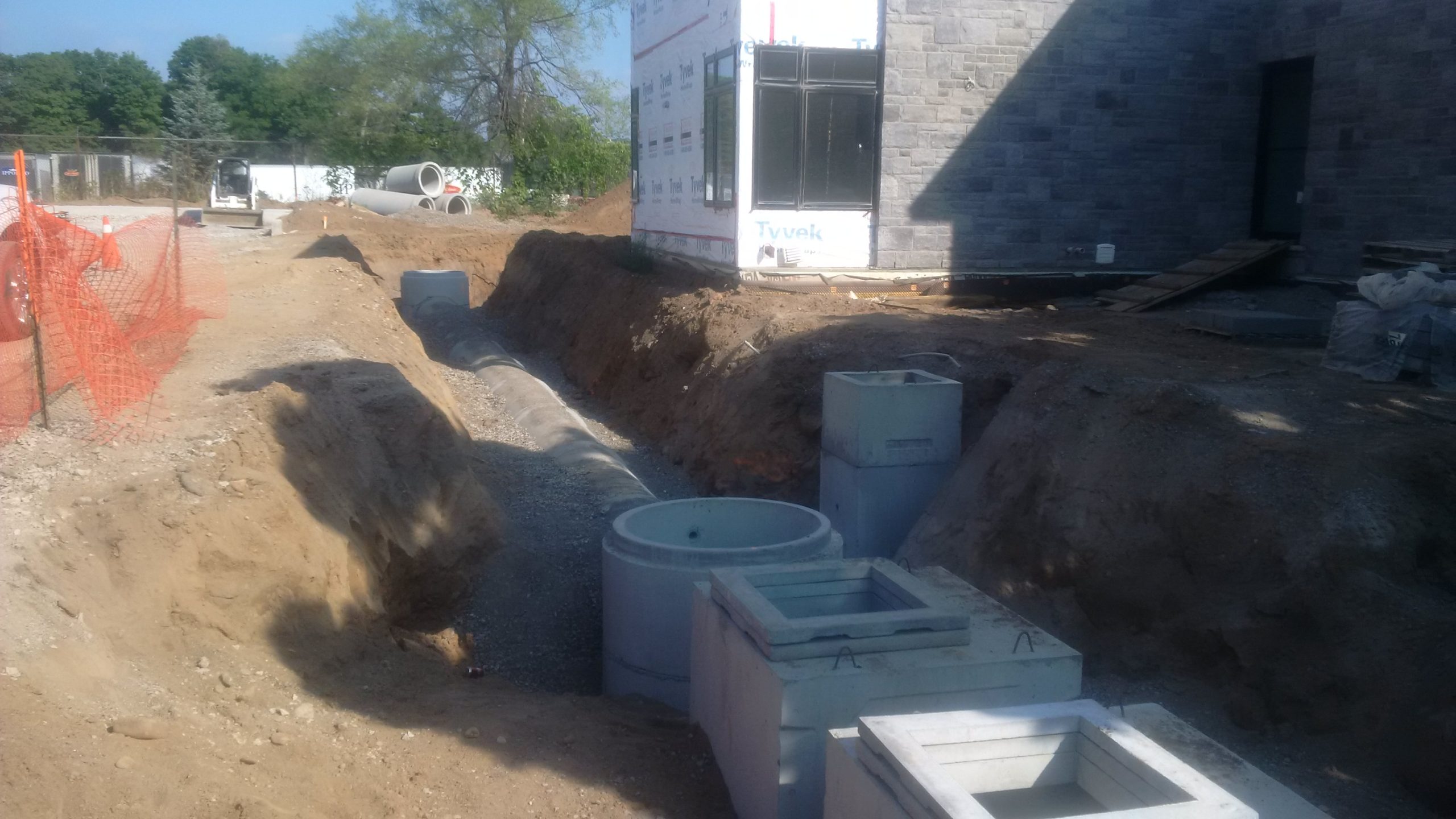 Stormceptor manholes and catch basins being installed in Burlington